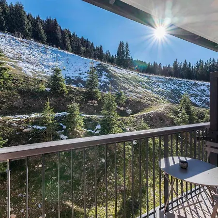Recent, Proche Des Pistes Avec Balcon Et Parking A - Fr-1-563-138 Courchevel